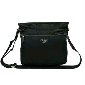 PRADA Black Leather Saffiano Messenger Shoulder Bag